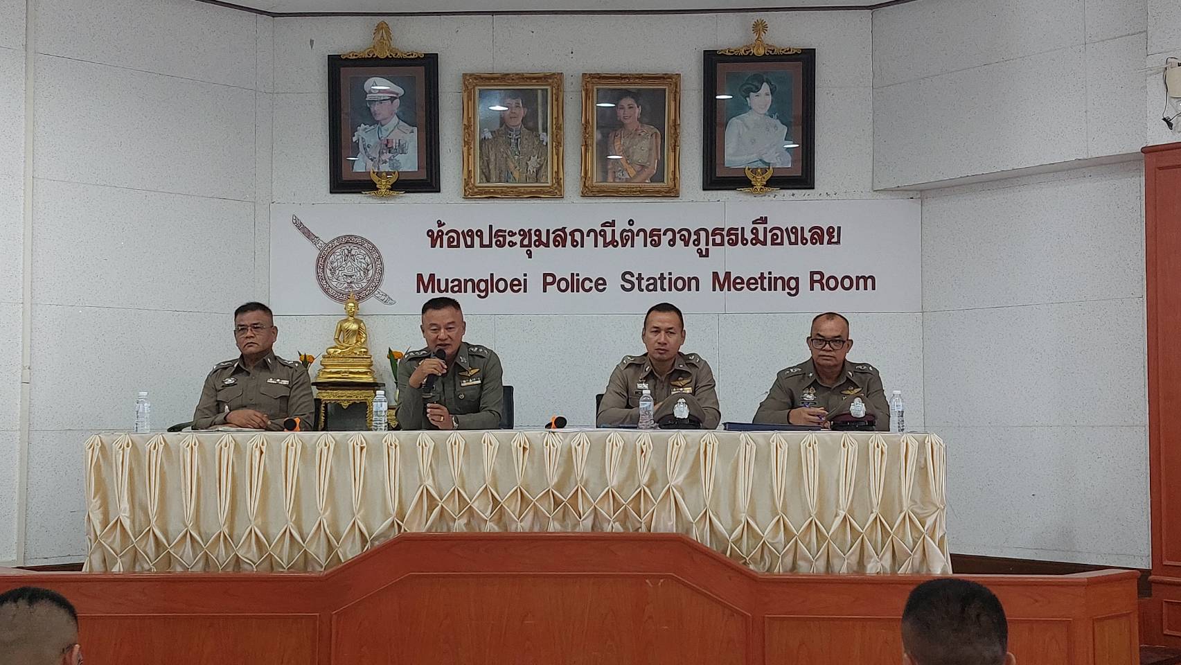 1482953_0.jpg